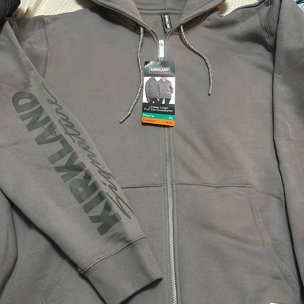 Kirkland Signature Unisex Logo Full Zip Sweatshirt Men’s M/ Women’s L Gray NWT